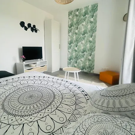 Apartment Petit Nid En Provence *calme